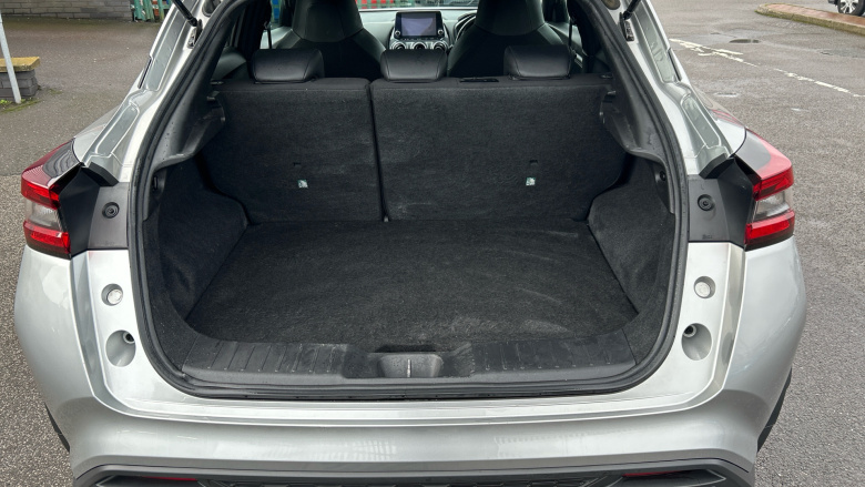 Nissan Juke 1.0 DiG-T 114 N-Connecta 5dr Petrol Hatchback